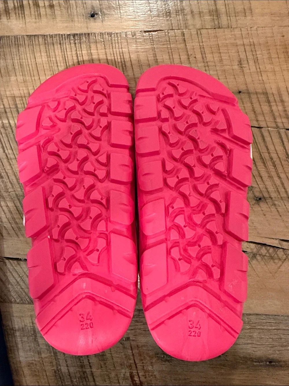 Birkenstock Kids Mogami Sandal in Camo Pink
